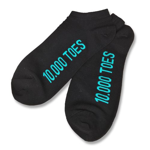 Black sports socks with 10000toes